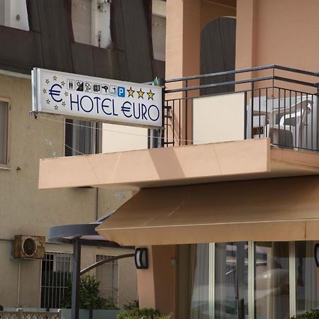 Hotel Euro Μπελάρια-Ιτζέα Μαρίνα Εξωτερικό φωτογραφία